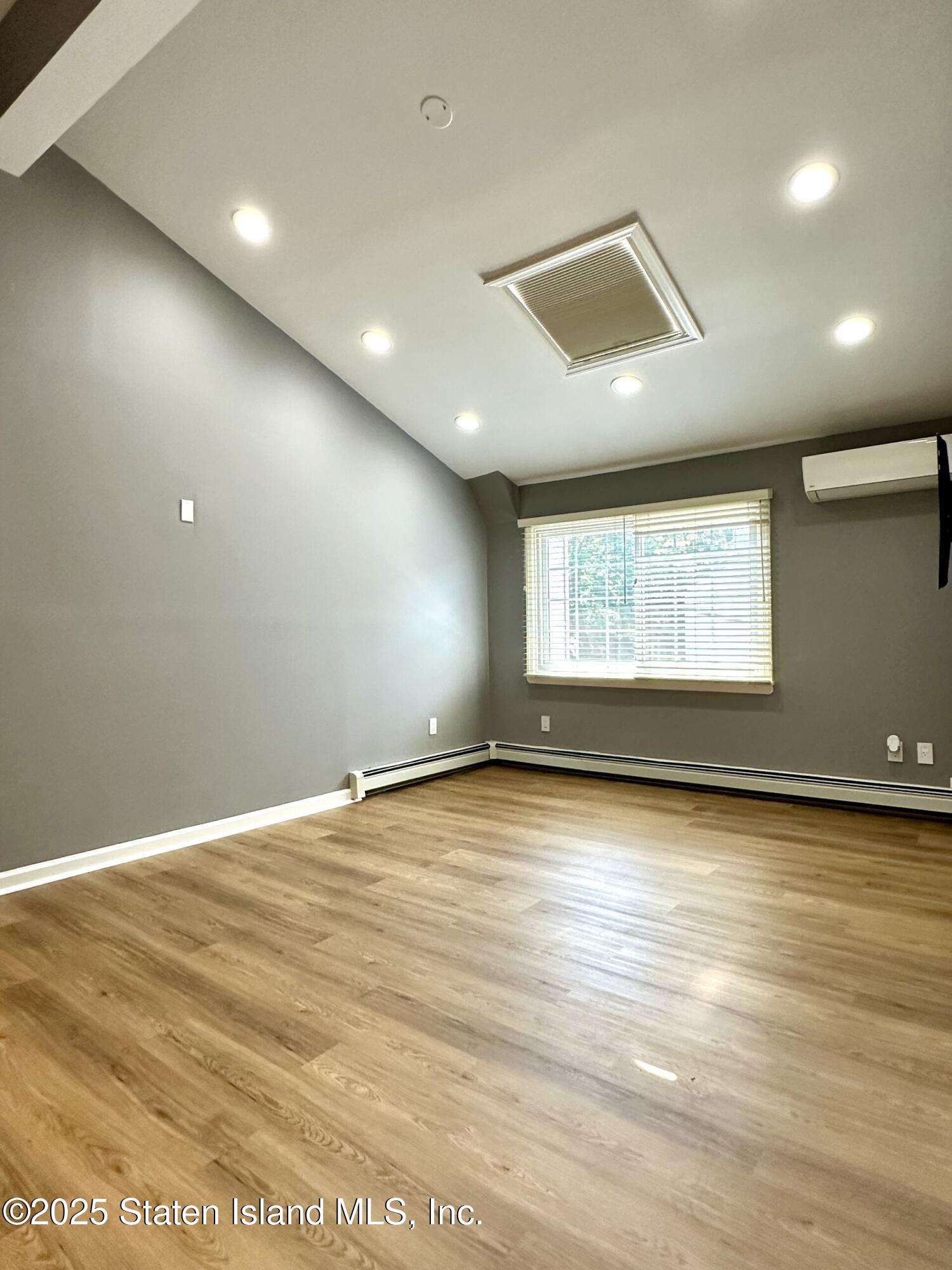 8 Croft Court, Staten Island, NY, 10306 image 11