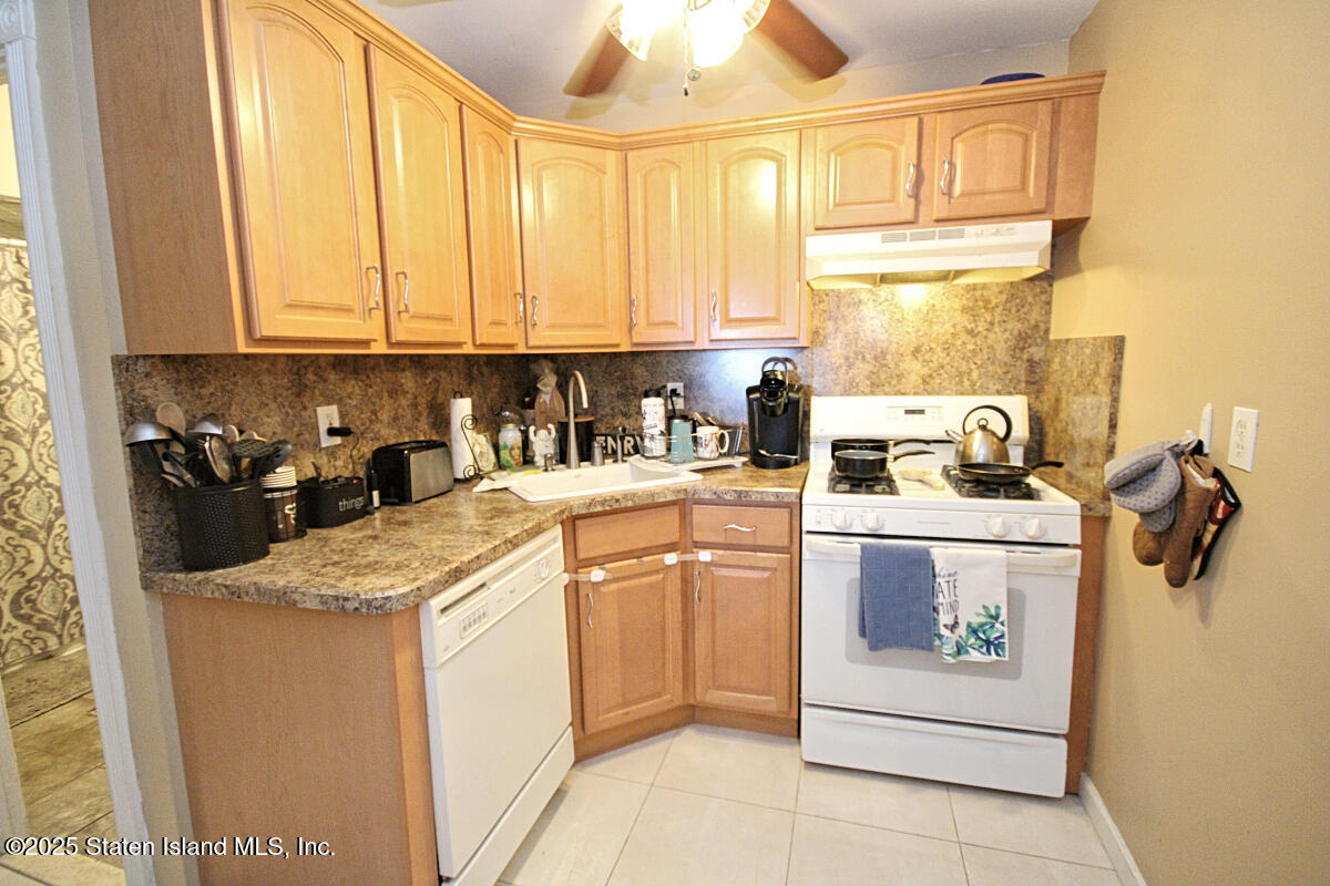 3 Gold Avenue, Staten Island, NY, 10312 image 8