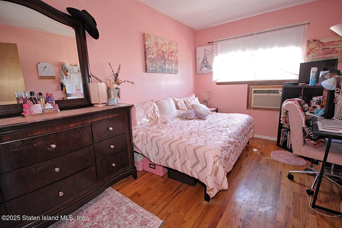 3 Gold Avenue, Staten Island, NY, 10312 image 23