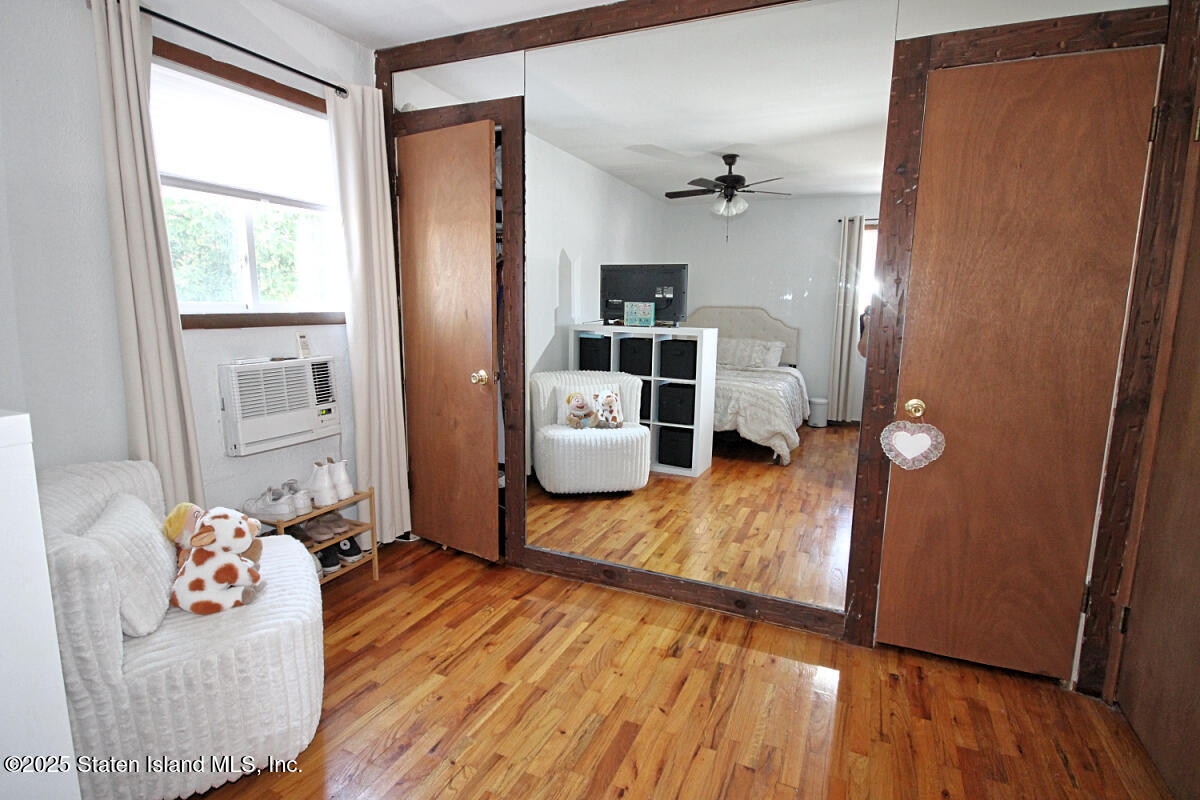 3 Gold Avenue, Staten Island, NY, 10312 image 25