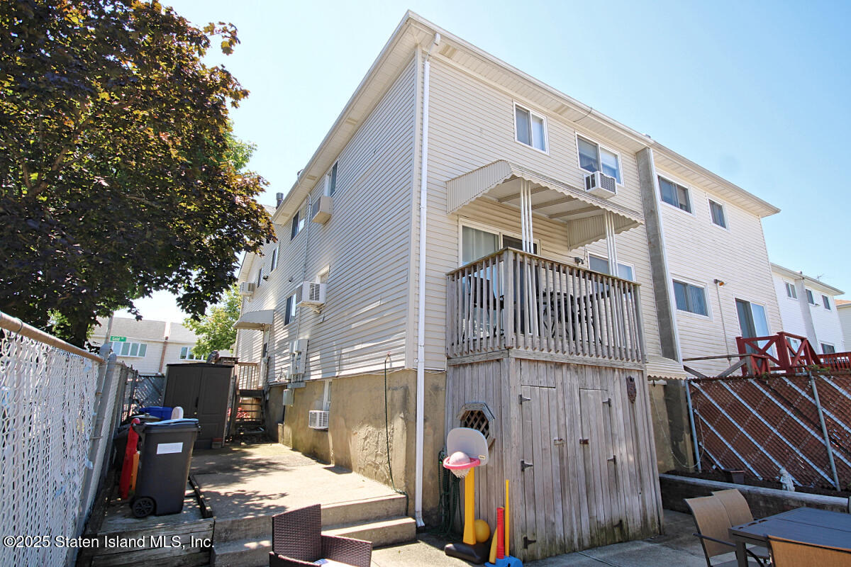 3 Gold Avenue Image 3