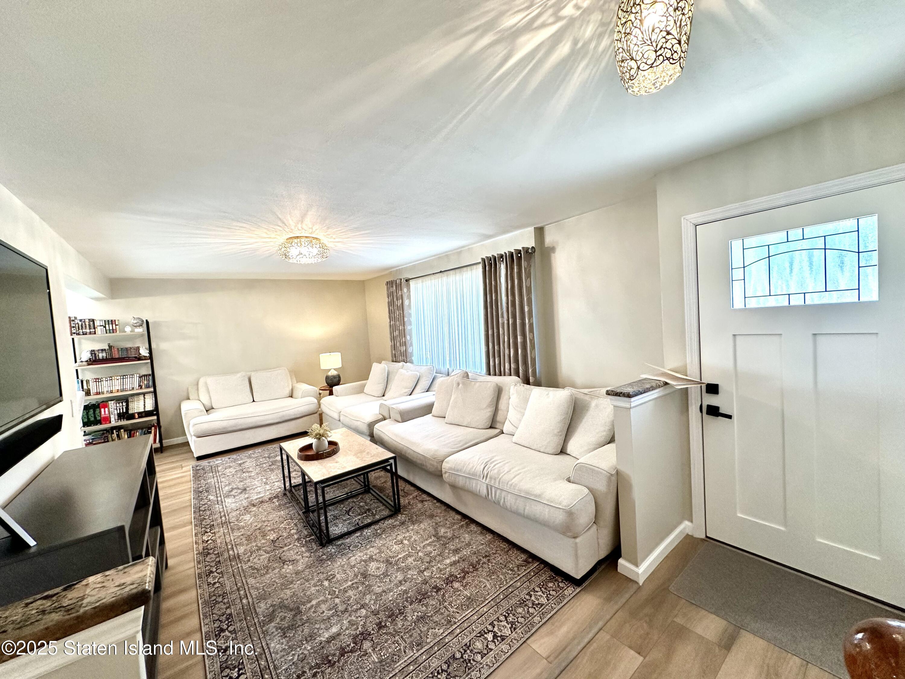 469 Willow Road #1 Image 4