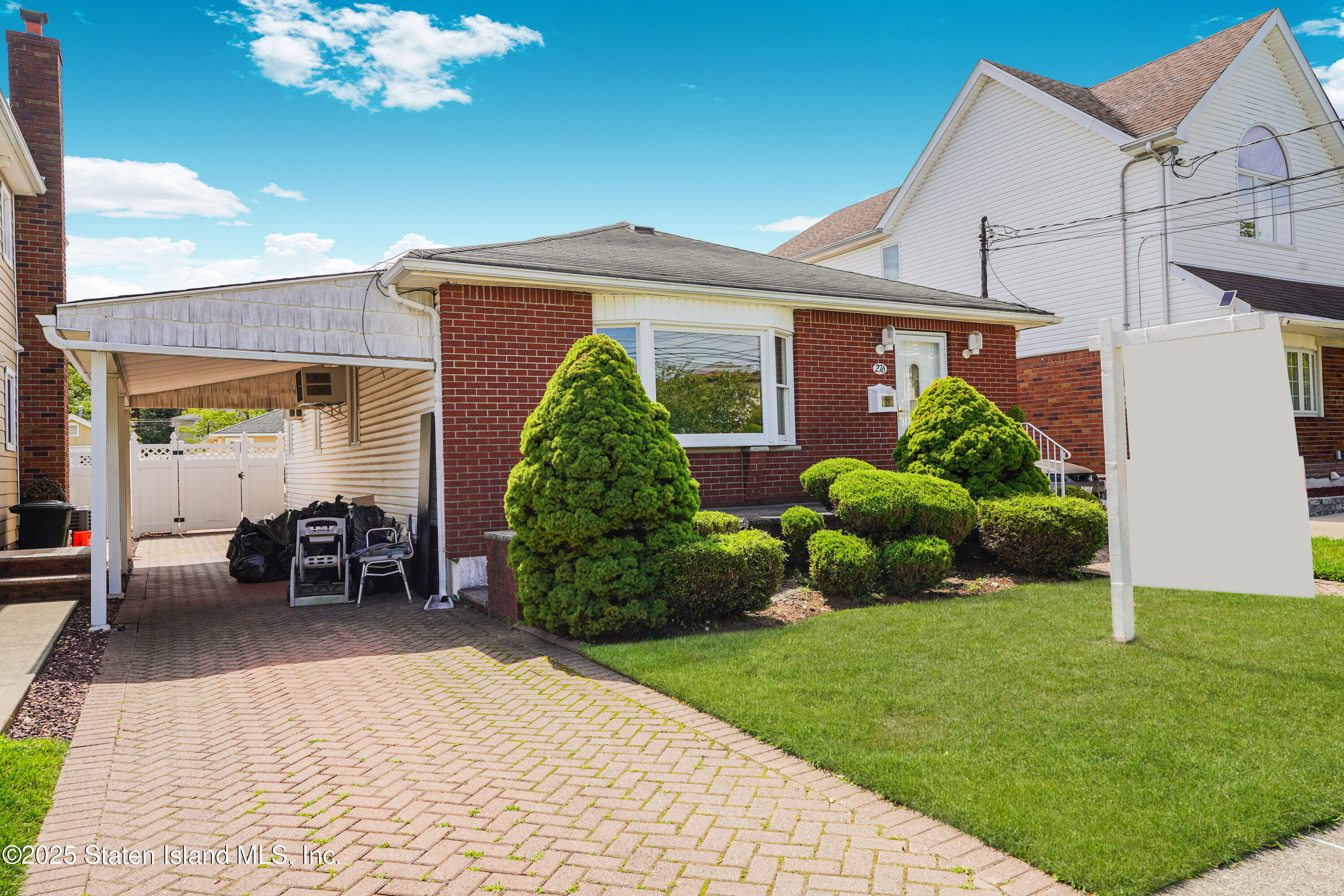 276 Fairbanks Avenue Image 2