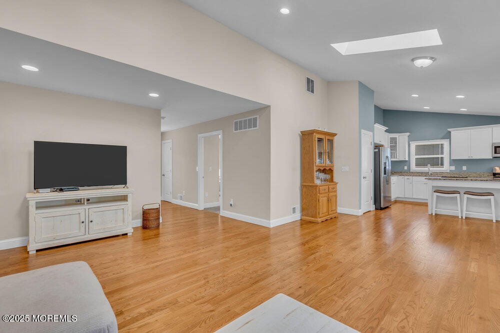 978 Linden Avenue, Brick, NJ, 08723 image 7