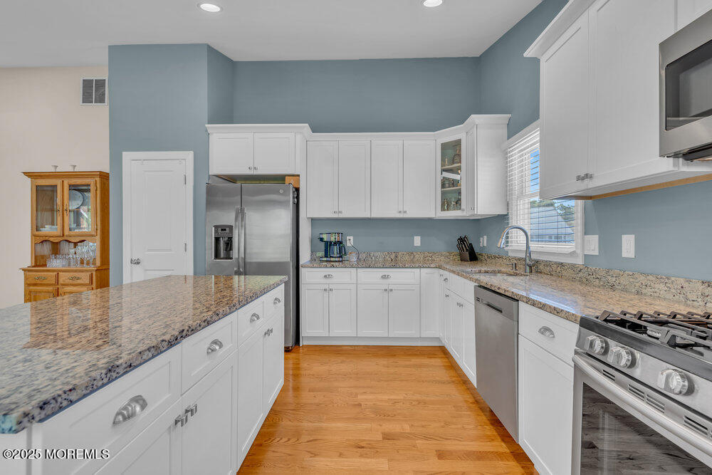 978 Linden Avenue, Brick, NJ, 08723 image 16