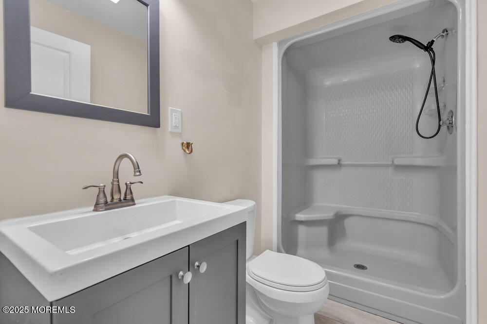 978 Linden Avenue, Brick, NJ, 08723 image 35