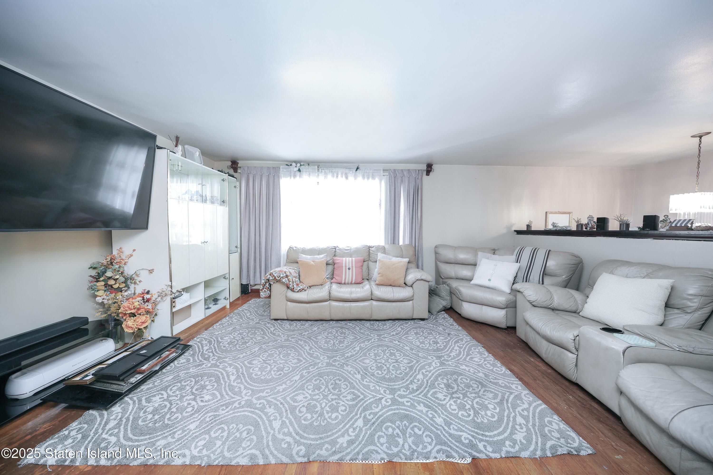 34 Andros Avenue Image 5