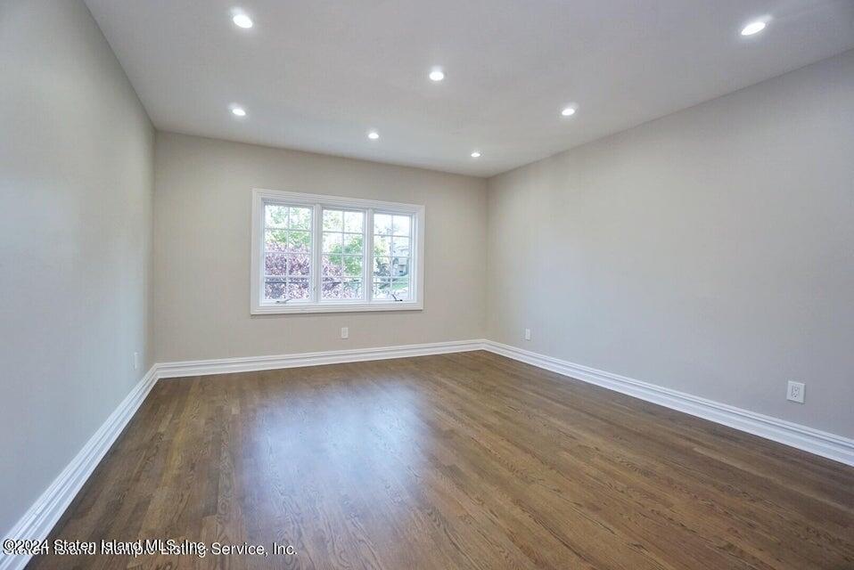 116 Fine Blvd, Staten Island, NY, 10314 image 31