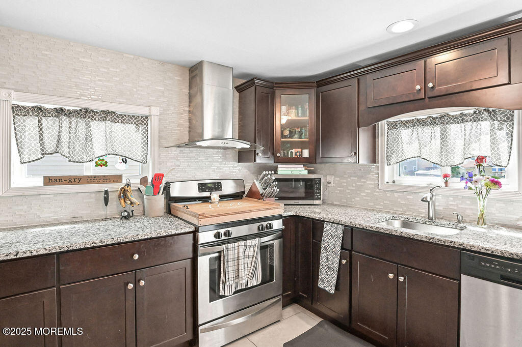 33 Oak Street, Keyport, NJ, 07735 image 20