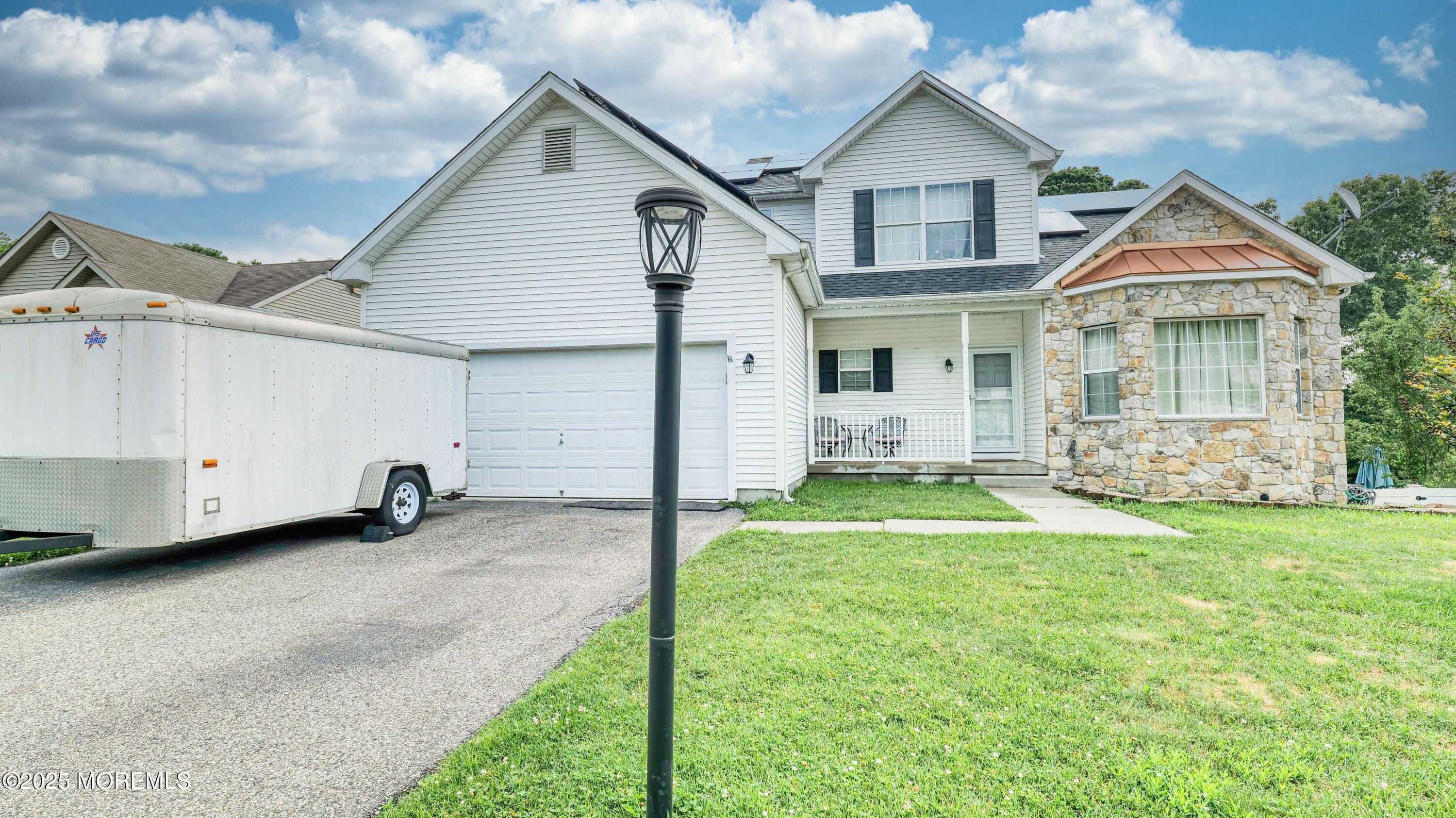 8 Springgate Court Image 2