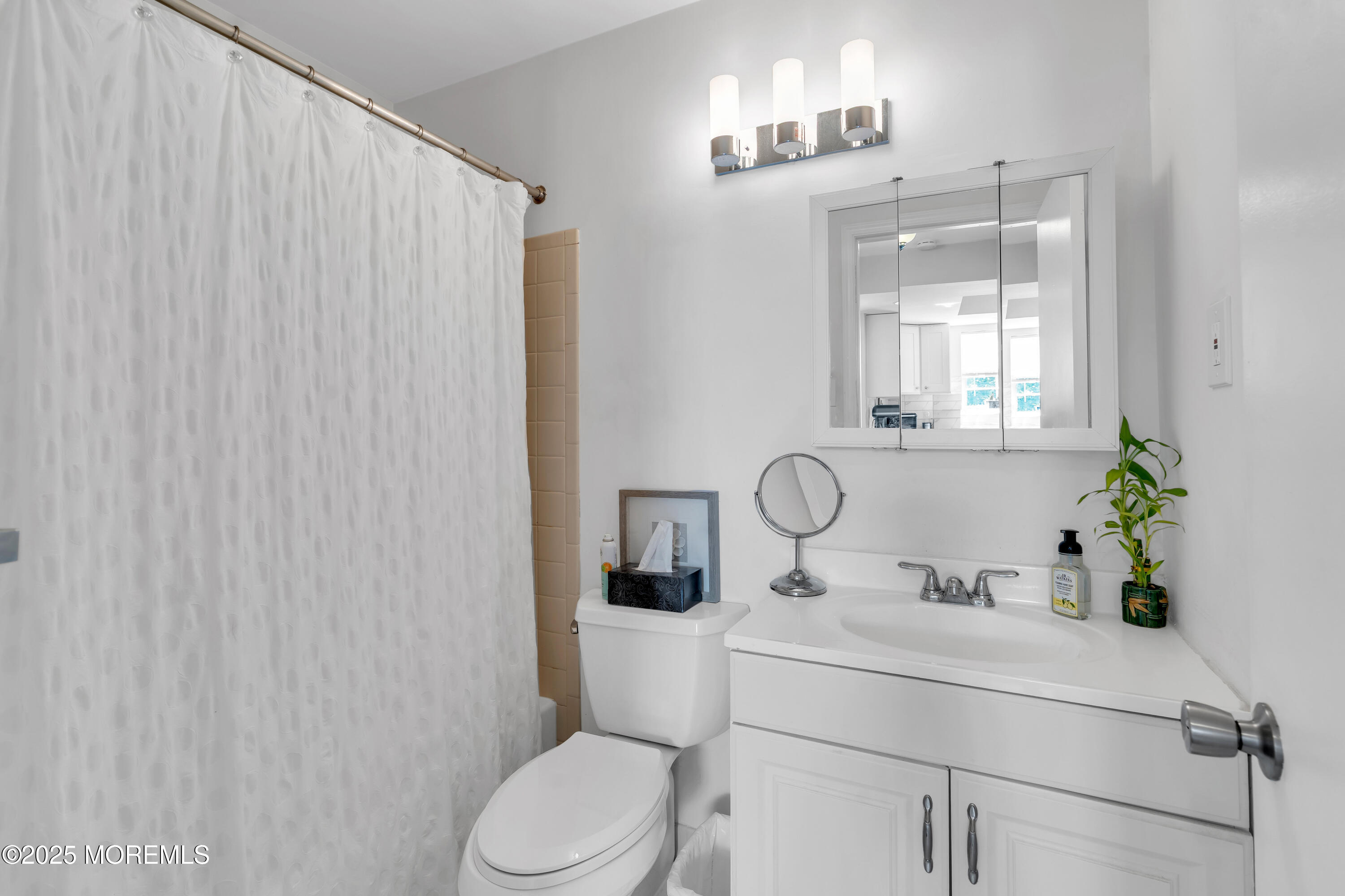 226 Chaucer Court, Old Bridge, NJ, 08857 image 12