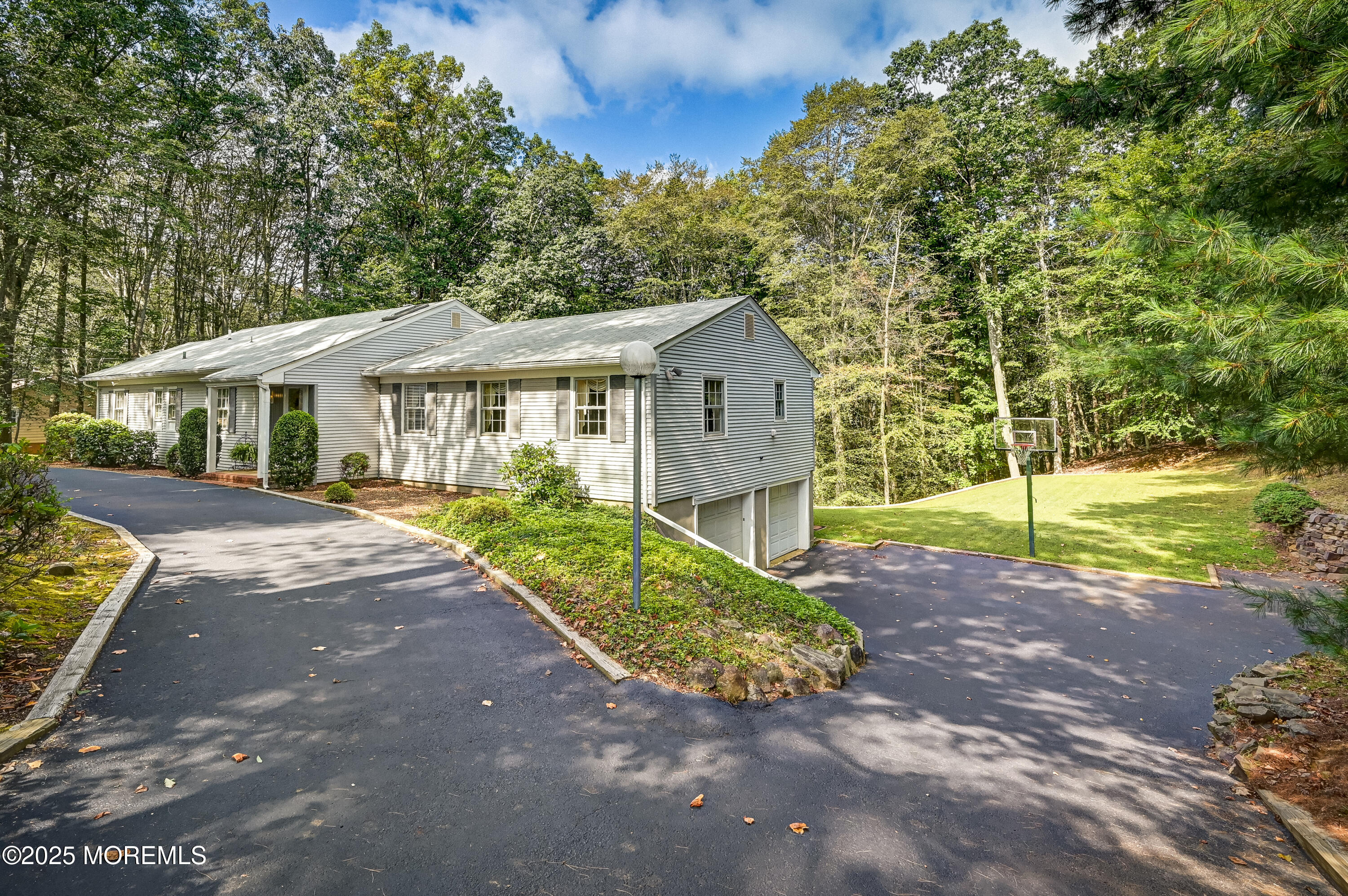 11 Deer Path, Holmdel, NJ, 07733 image 7