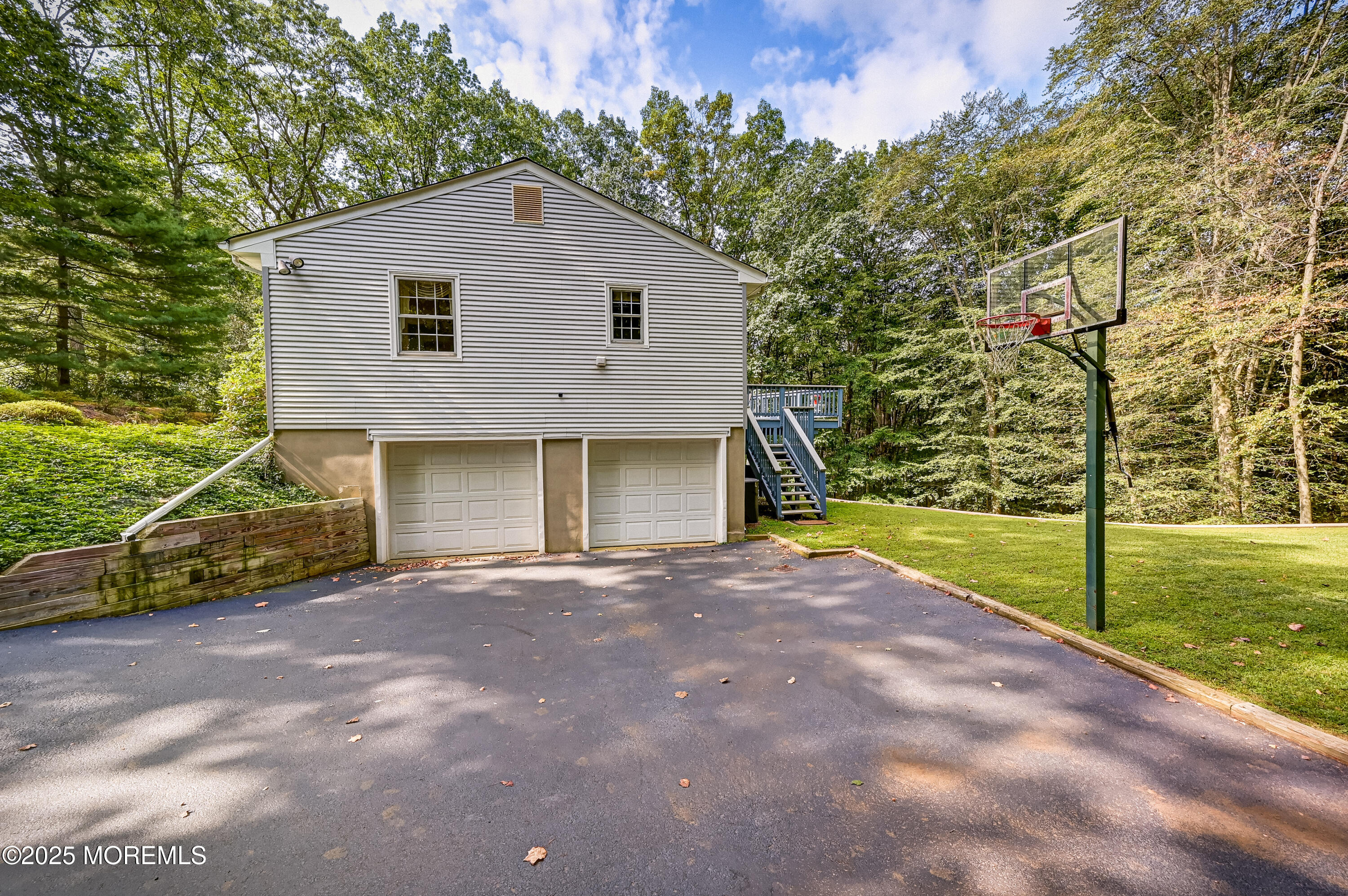 11 Deer Path, Holmdel, NJ, 07733 image 8