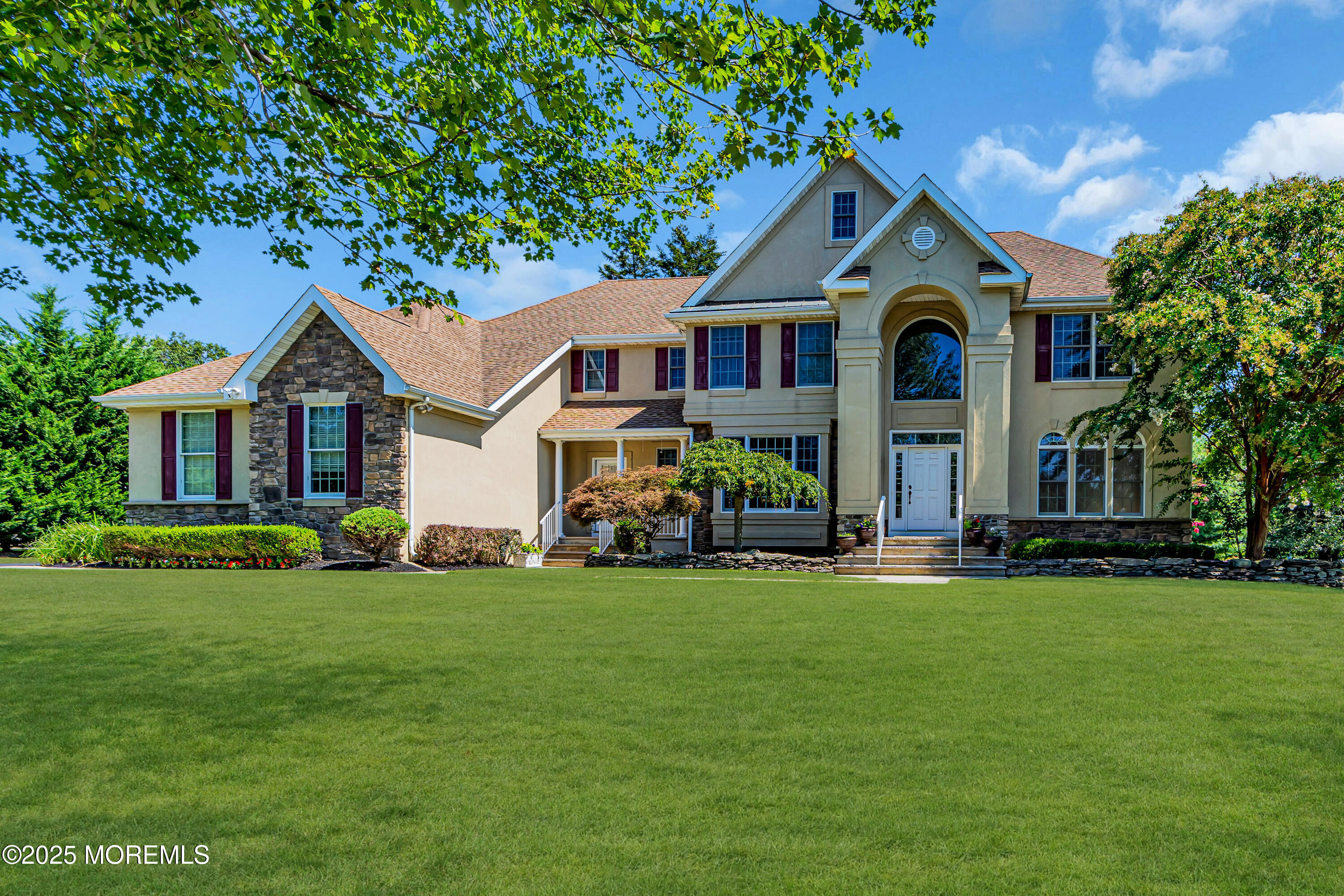 4 Bermet Court, Tinton Falls, NJ, 07724