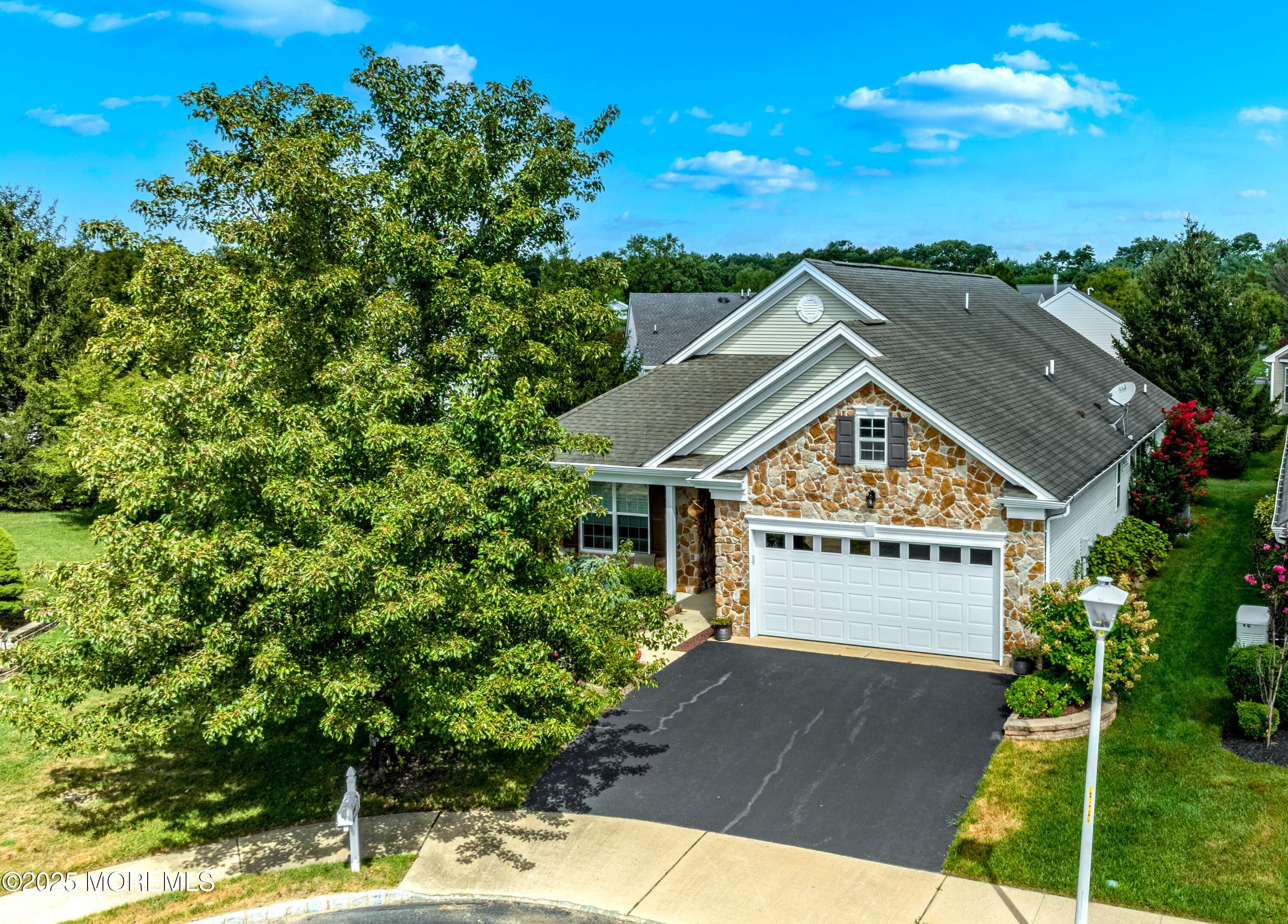 7 Elmswell Court Image 5
