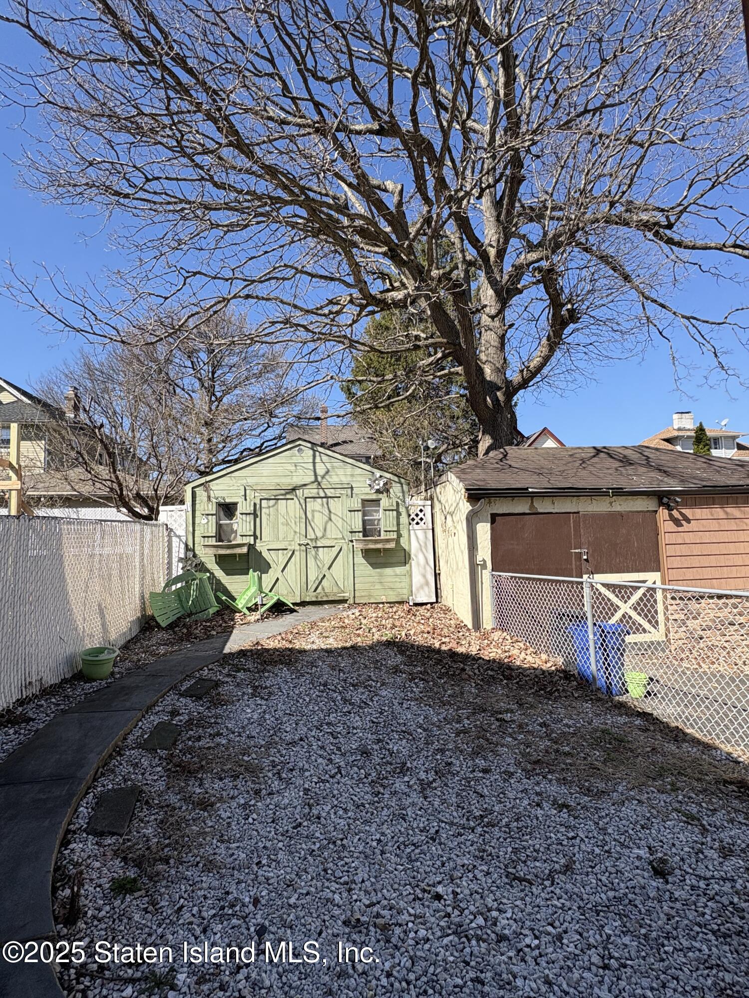 246 Dubois Avenue Image 3
