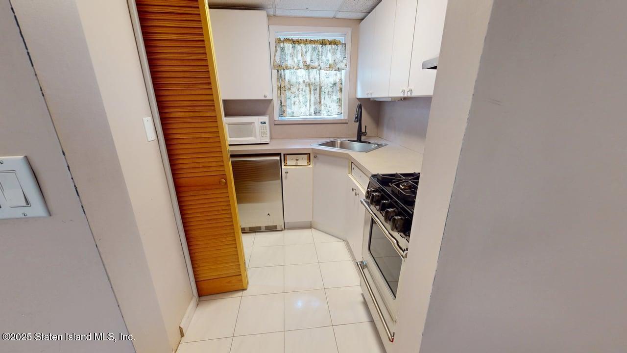 736 Tysens Lane, Staten Island, NY, 10306 image 16