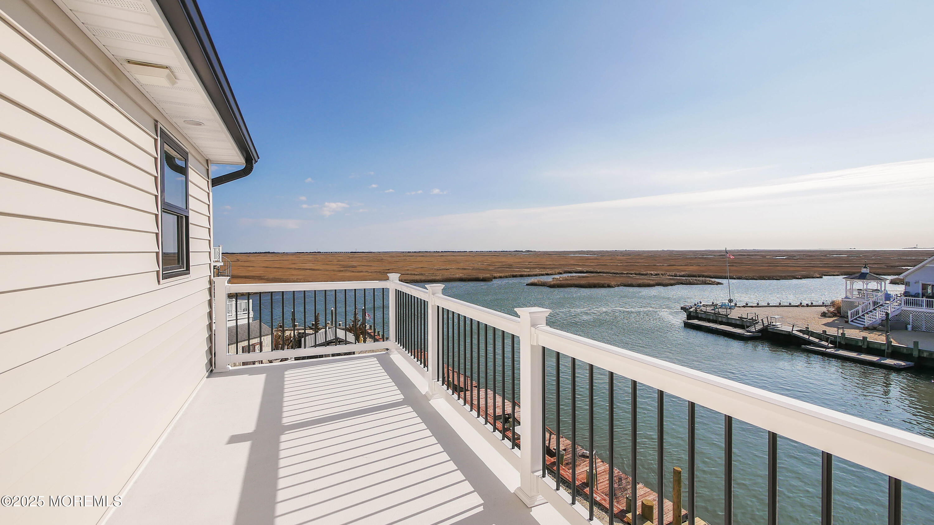 140 E Sail Drive Image 4