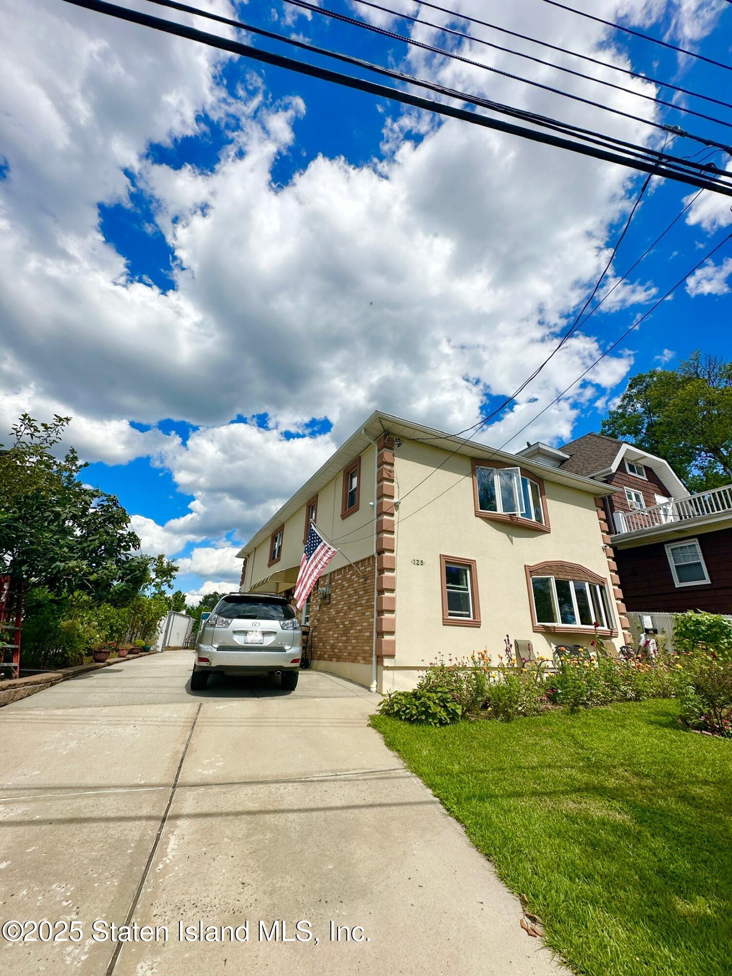 125 Ridgecrest Avenue Image 2