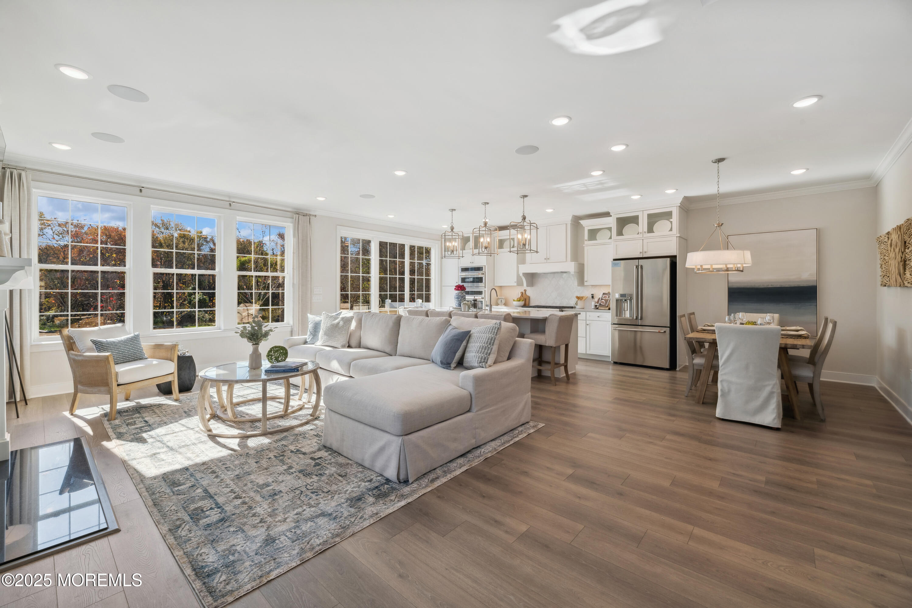 4053 Heron Drive Image 5