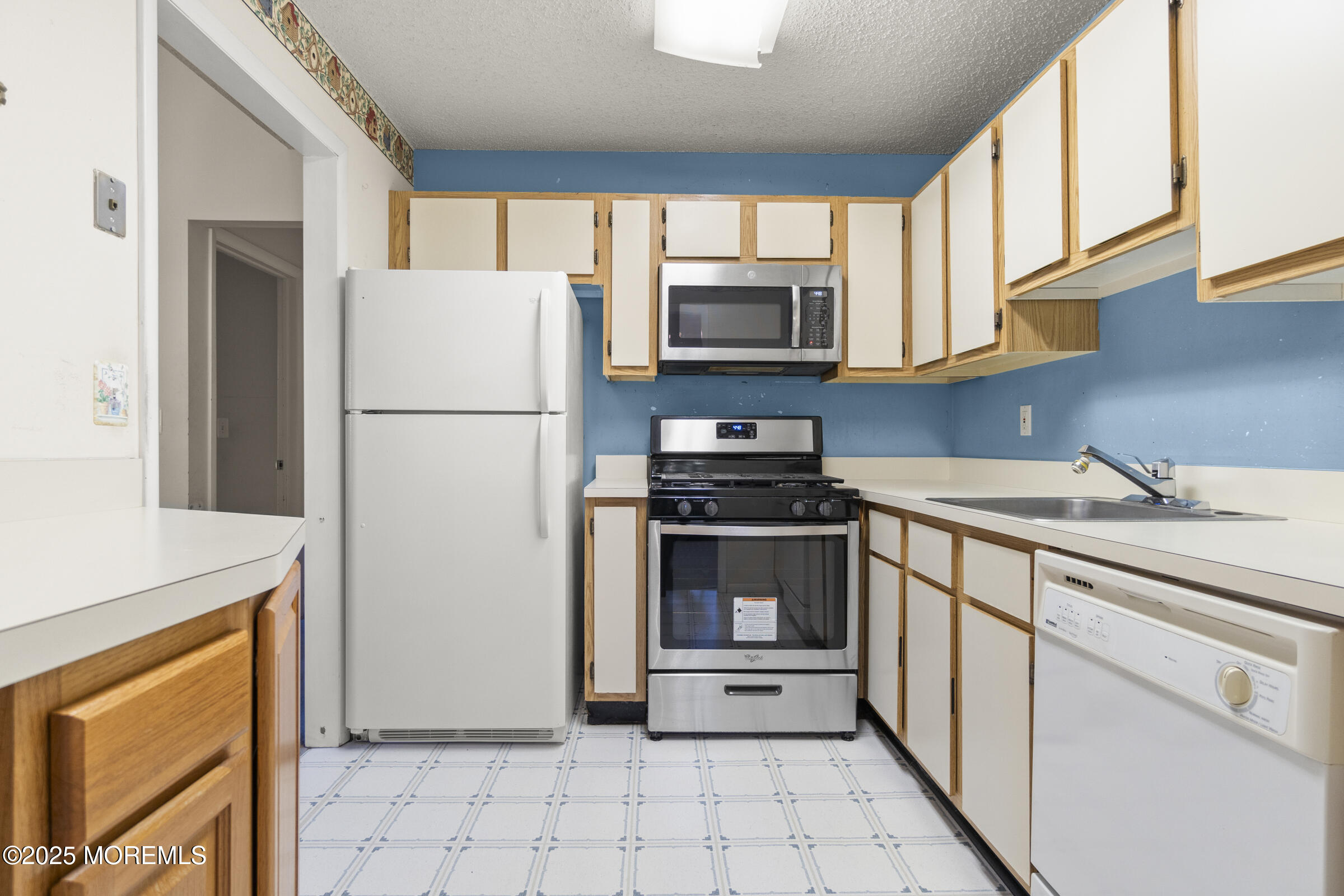 201 Begonia Court, Jackson, NJ, 08527 image 9