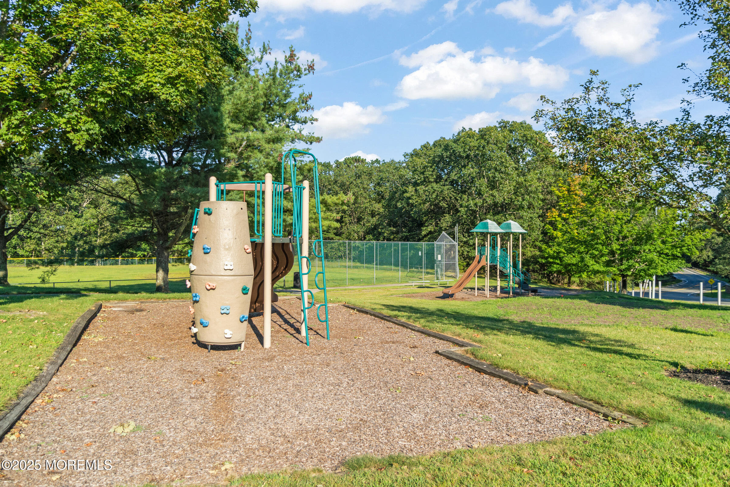201 Begonia Court, Jackson, NJ, 08527 image 28