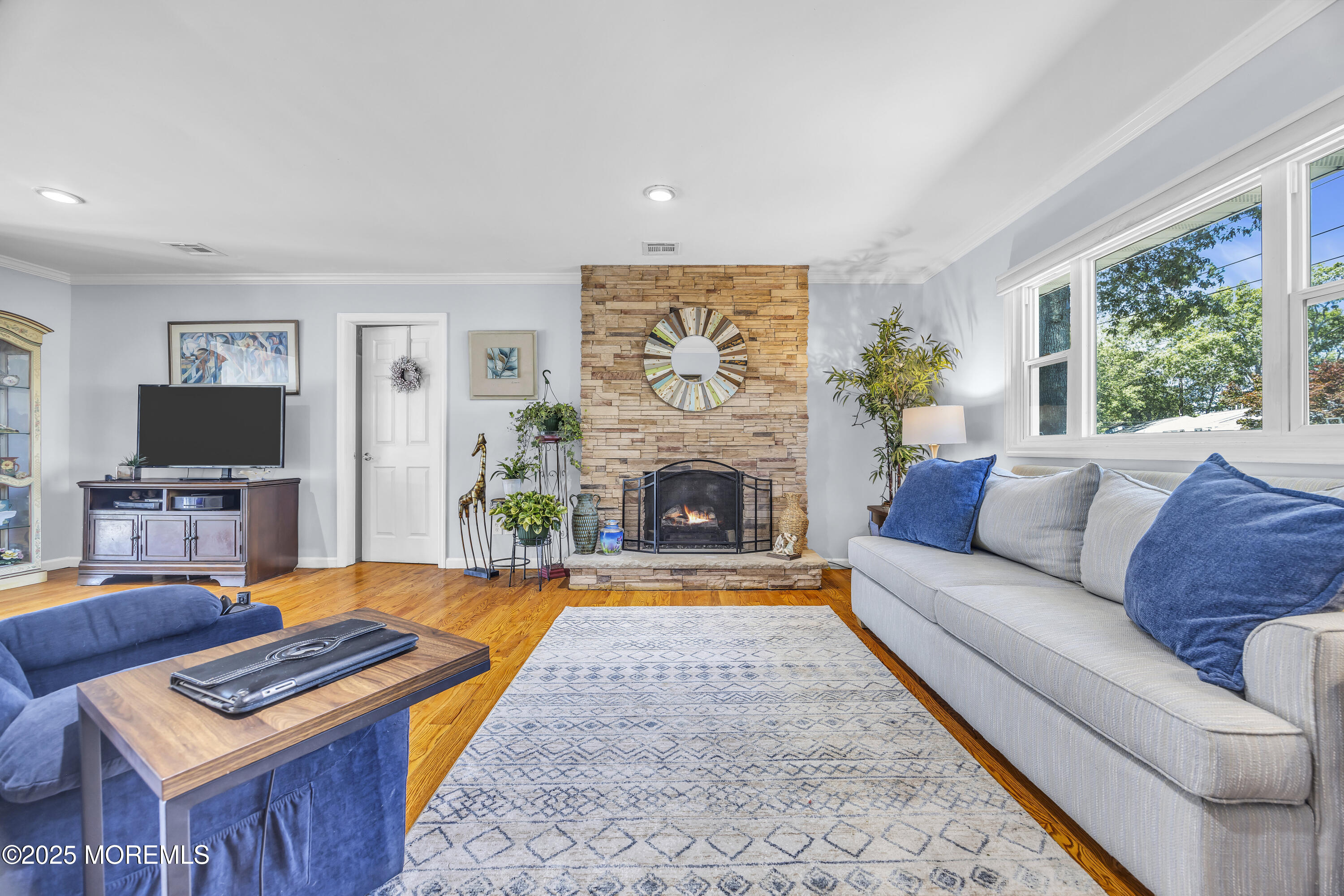 635 Oakwood Drive Image 4