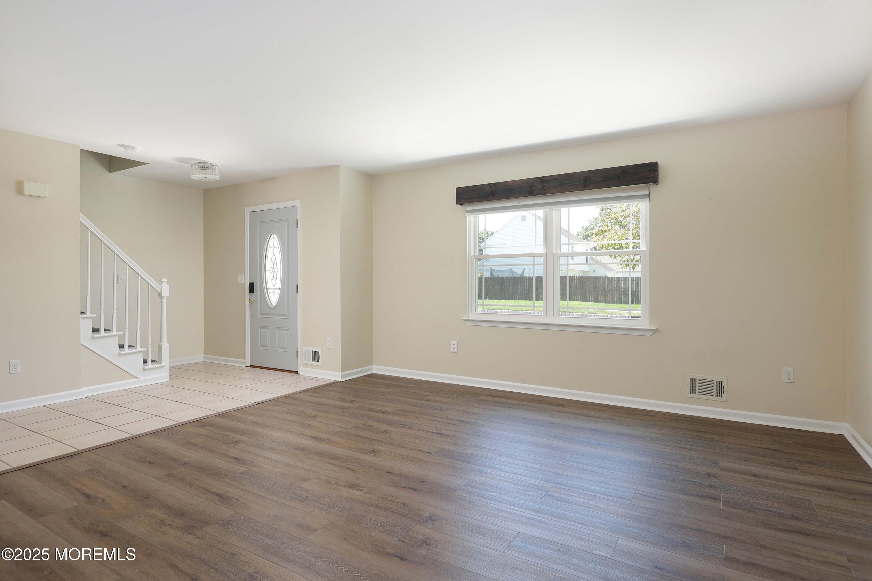 462 Austin Avenue Image 3