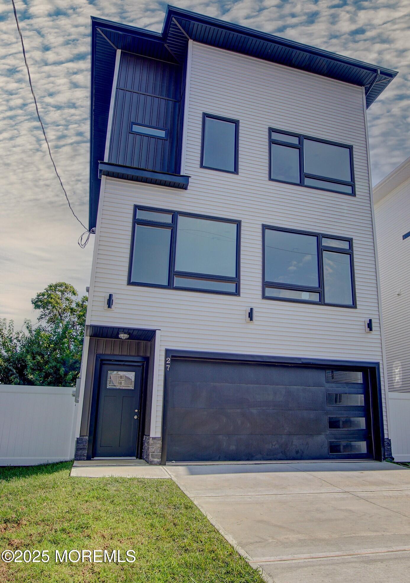 27 Woodland Avenue, Keansburg, NJ, 07734