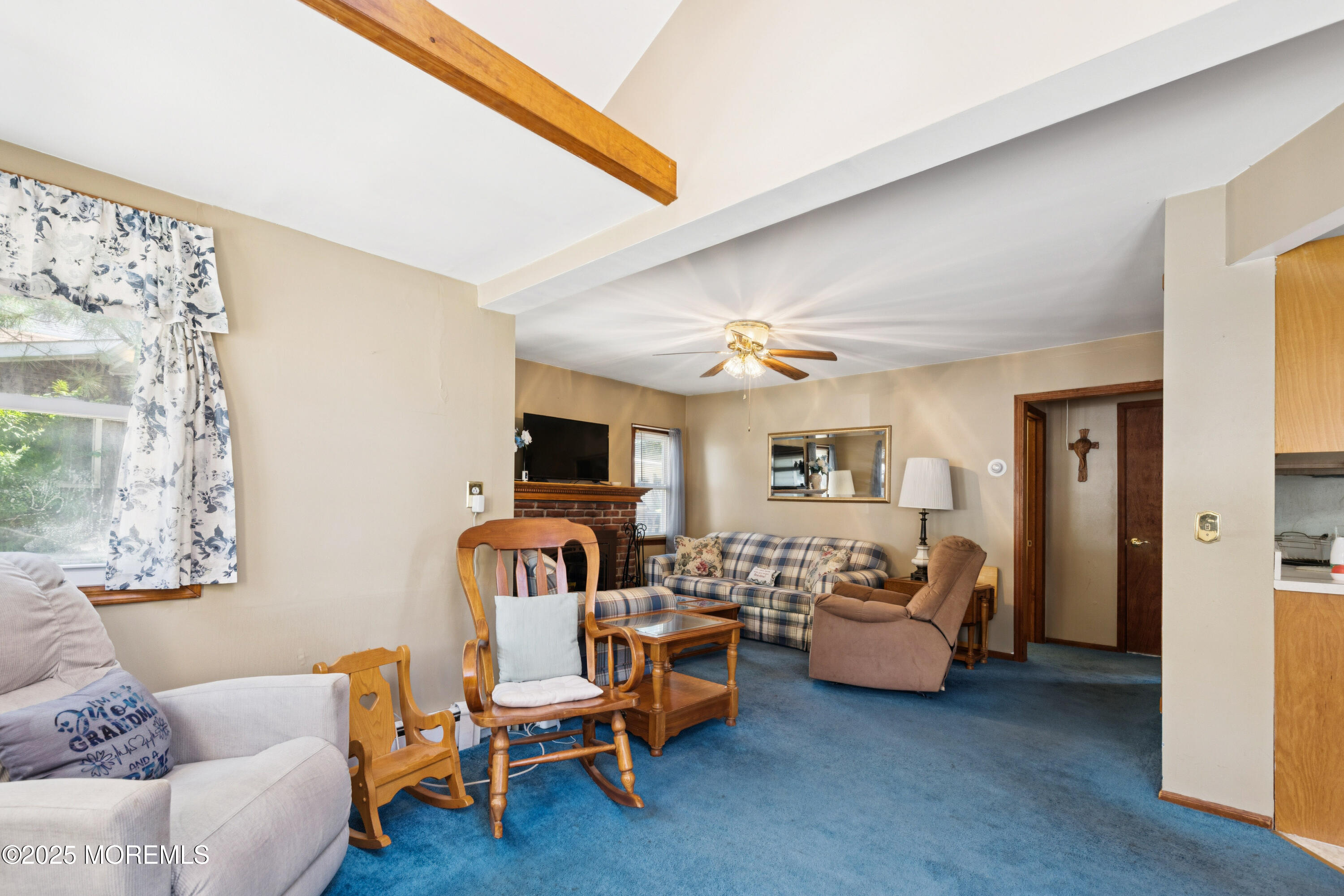 507 Riverside Drive Image 5
