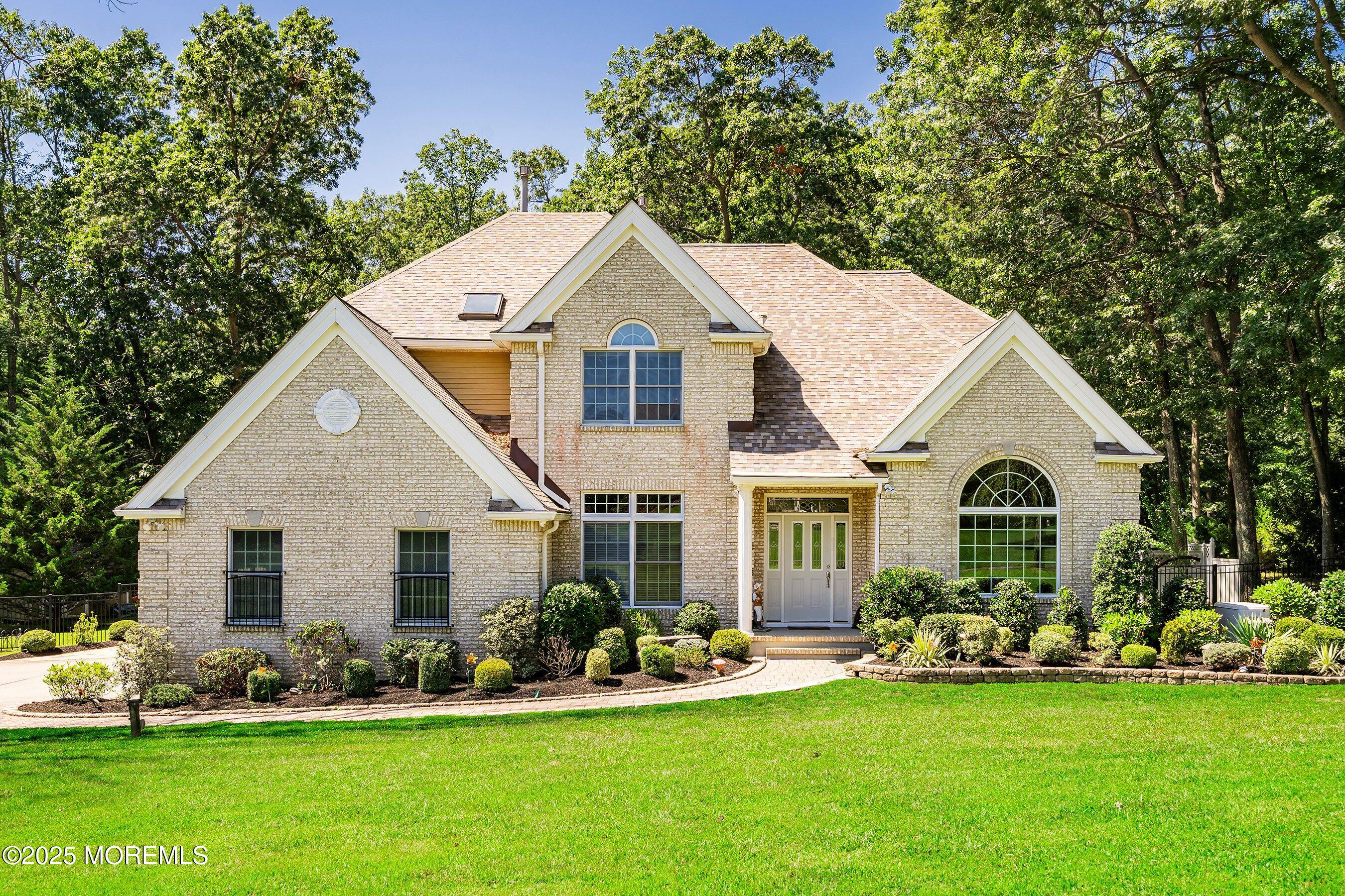 1807 Bridlemere Avenue Image 2