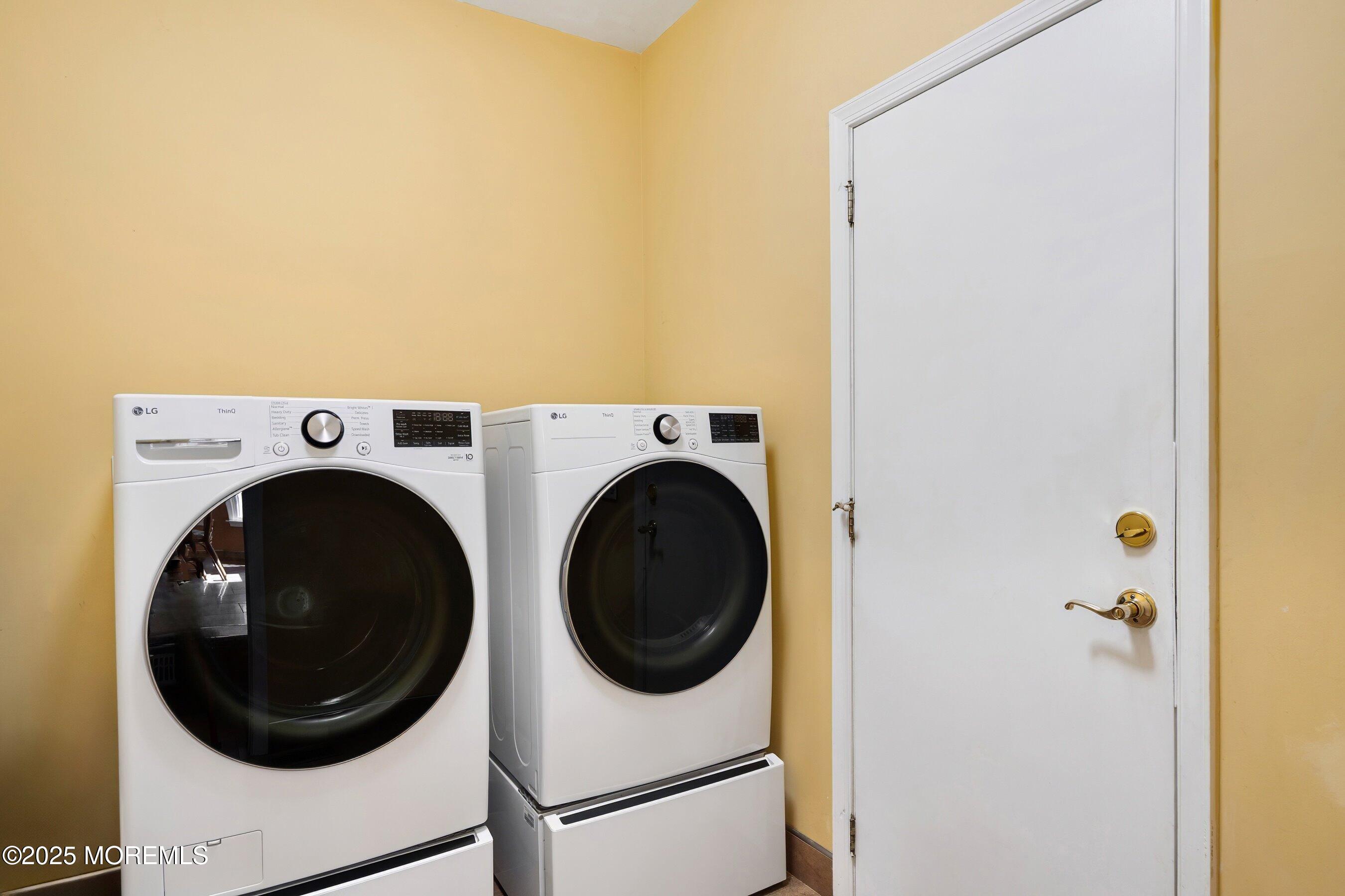1807 Bridlemere Avenue, Wall, NJ, 07719 image 35