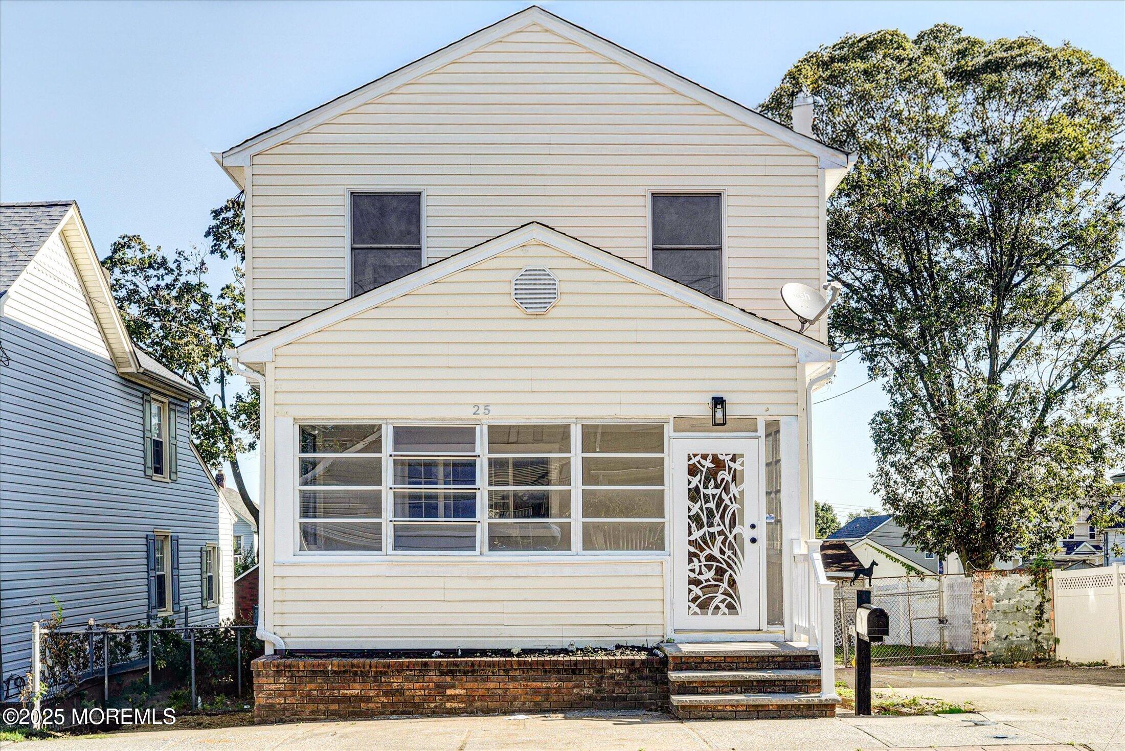 25 Roll Avenue, Sayreville, NJ, 08879