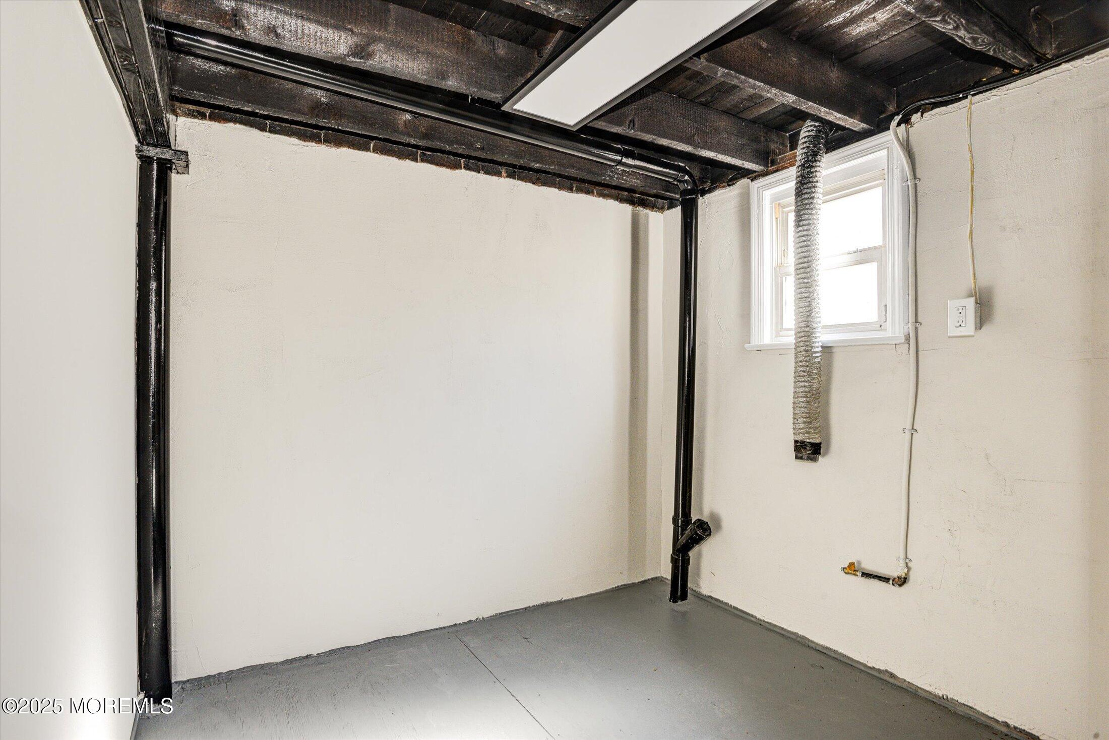 25 Roll Avenue, Sayreville, NJ, 08879 image 20