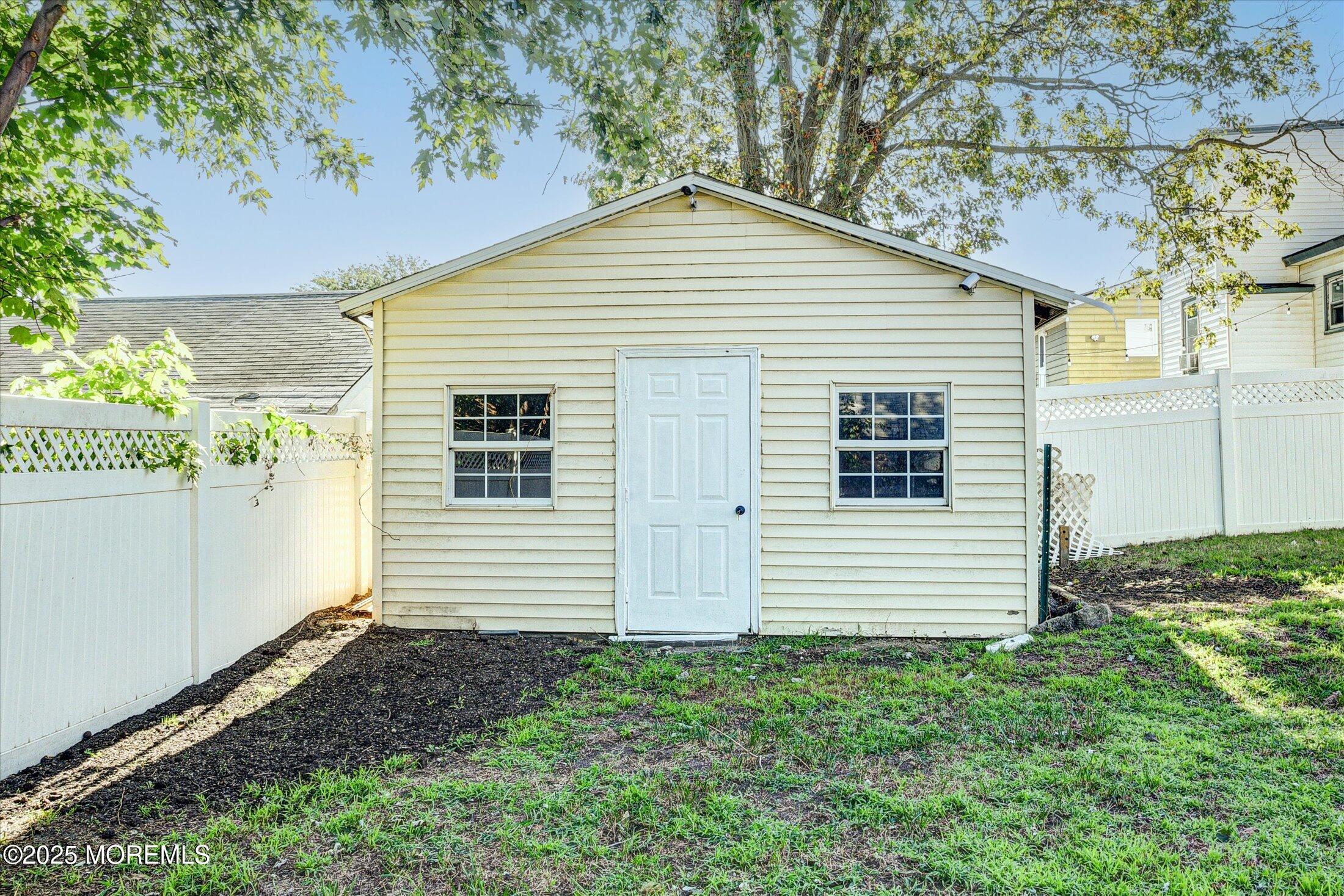 25 Roll Avenue, Sayreville, NJ, 08879 image 27