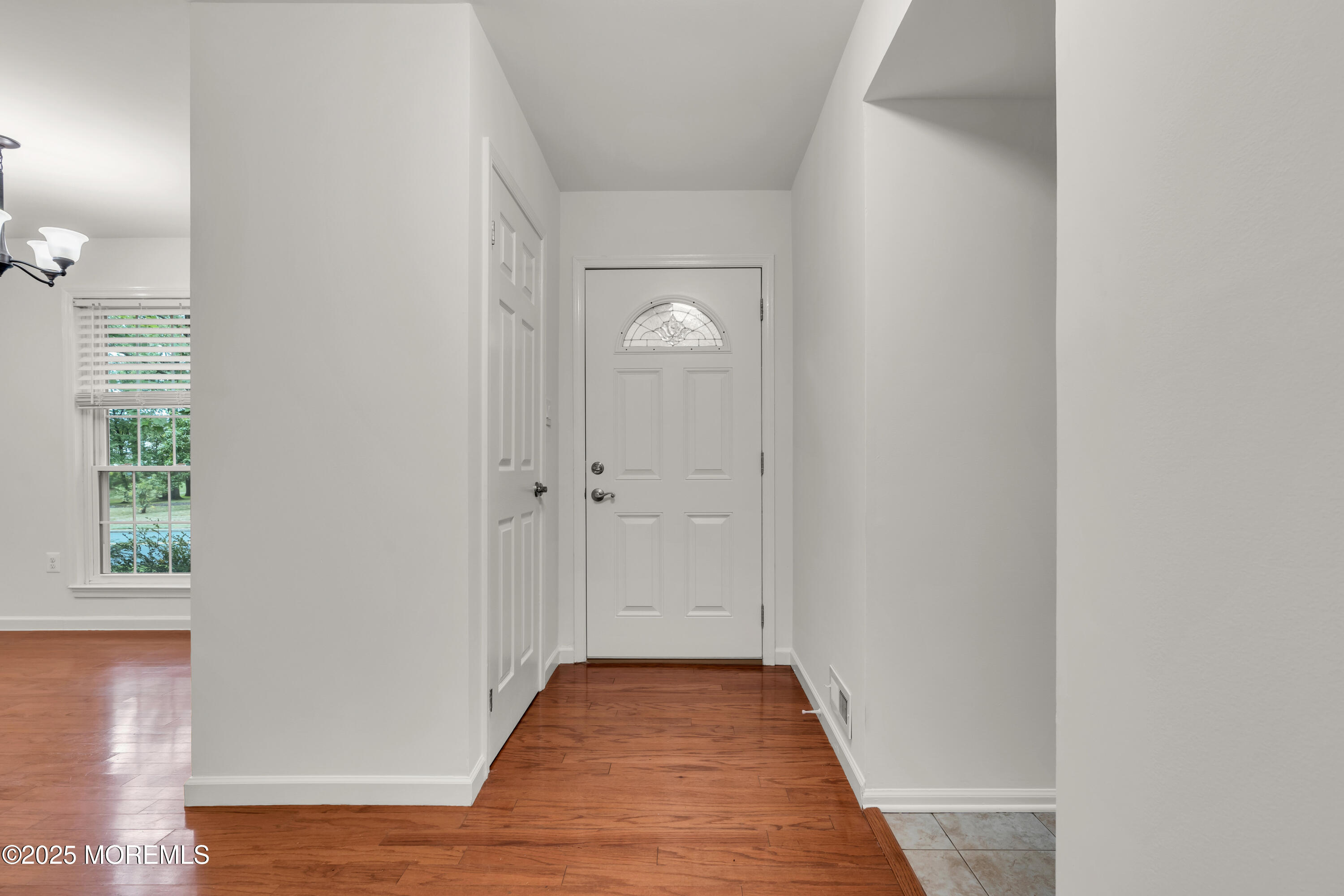 171 Bristol Court Image 3