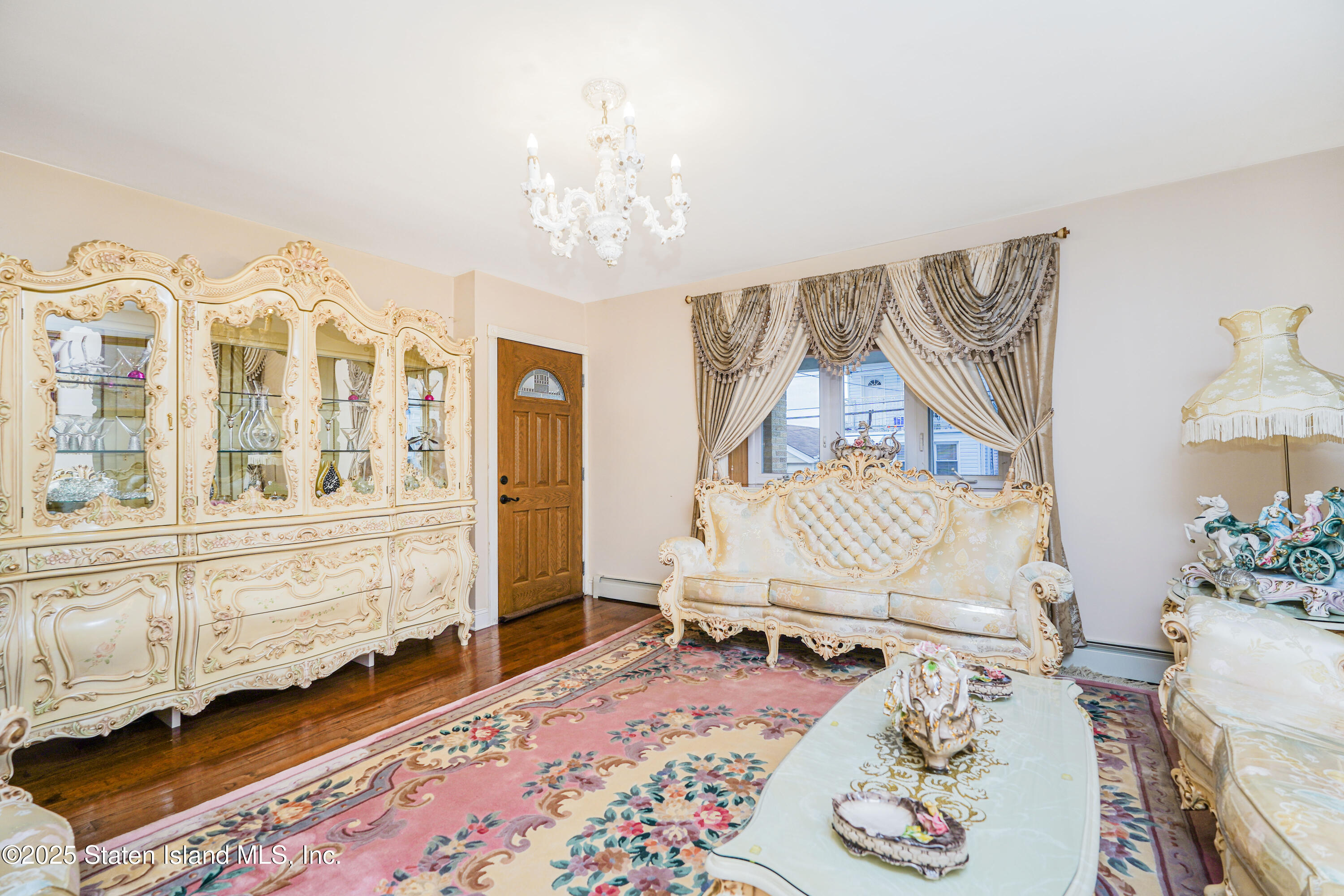 71 Windom Avenue Image 3