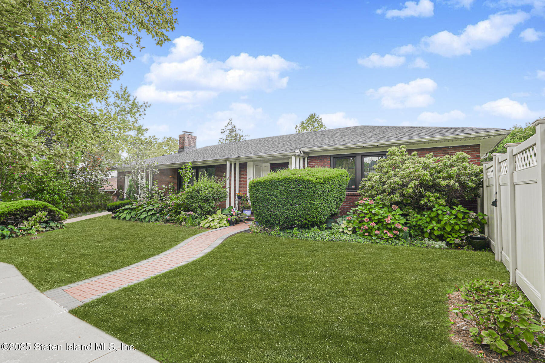 4 Brentwood Avenue Image 2