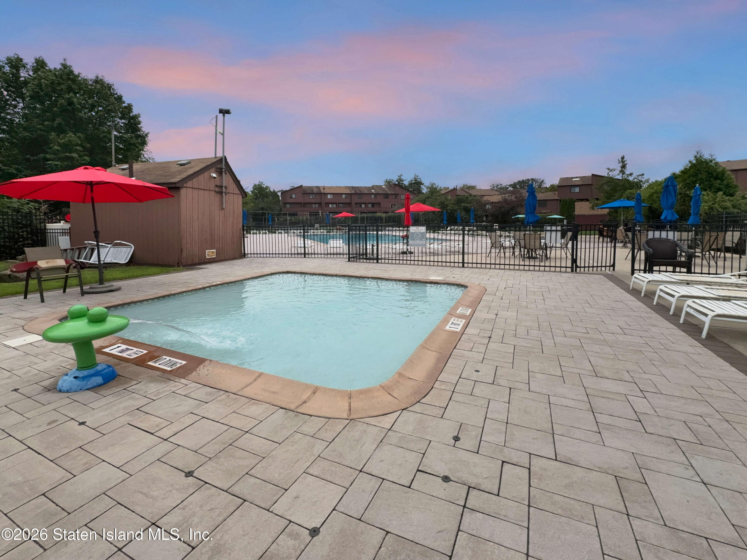 31 Alan Loop, Staten Island, NY, 10304 image 16