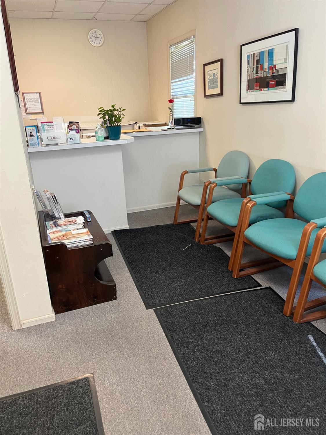 975 Inman Avenue, Edison, NJ, 08820