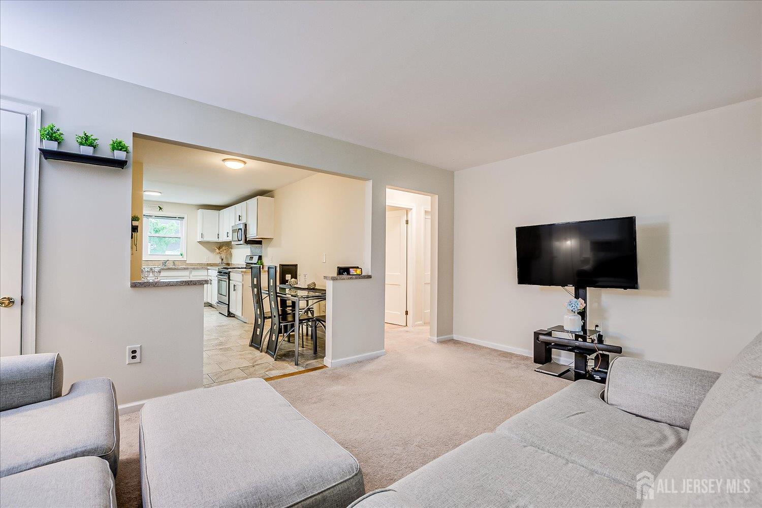 54 Holly Street, Port Reading, NJ, 07064 image 10