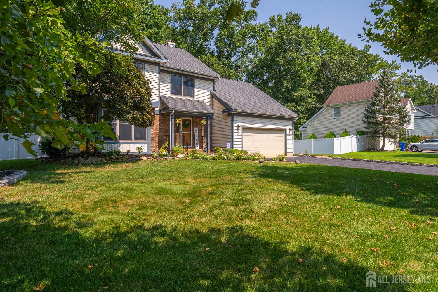 27 Oakland Road, Old Bridge, NJ, 08857