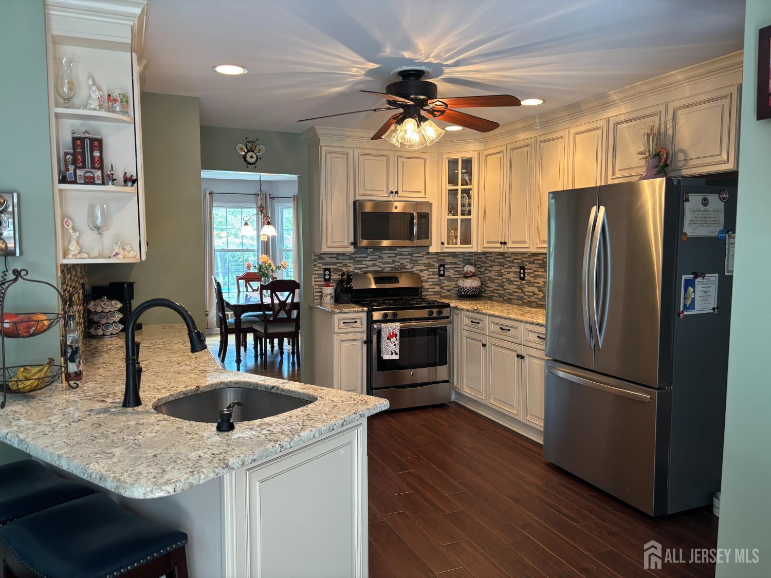 2 Veronica Court, Old Bridge, NJ, 08857