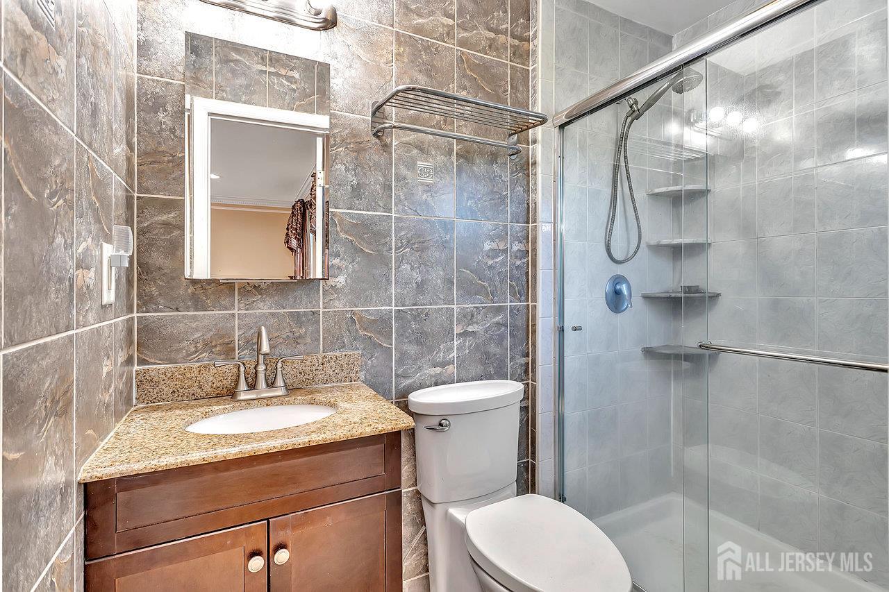 9 Wilkens Drive, Piscataway, NJ, 08854 image 21