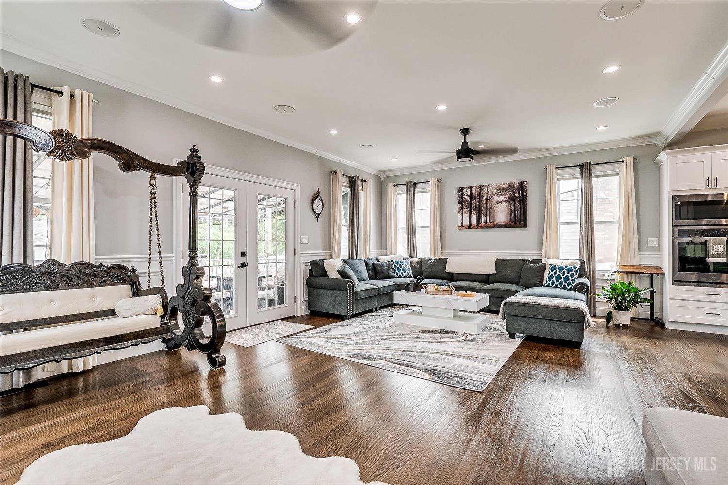 68 Dewey Avenue, Colonia, NJ, 07067 image 27