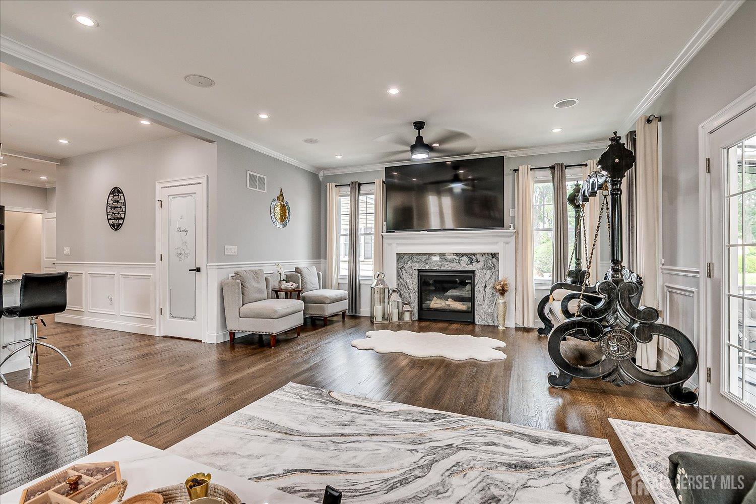 68 Dewey Avenue, Colonia, NJ, 07067 image 30
