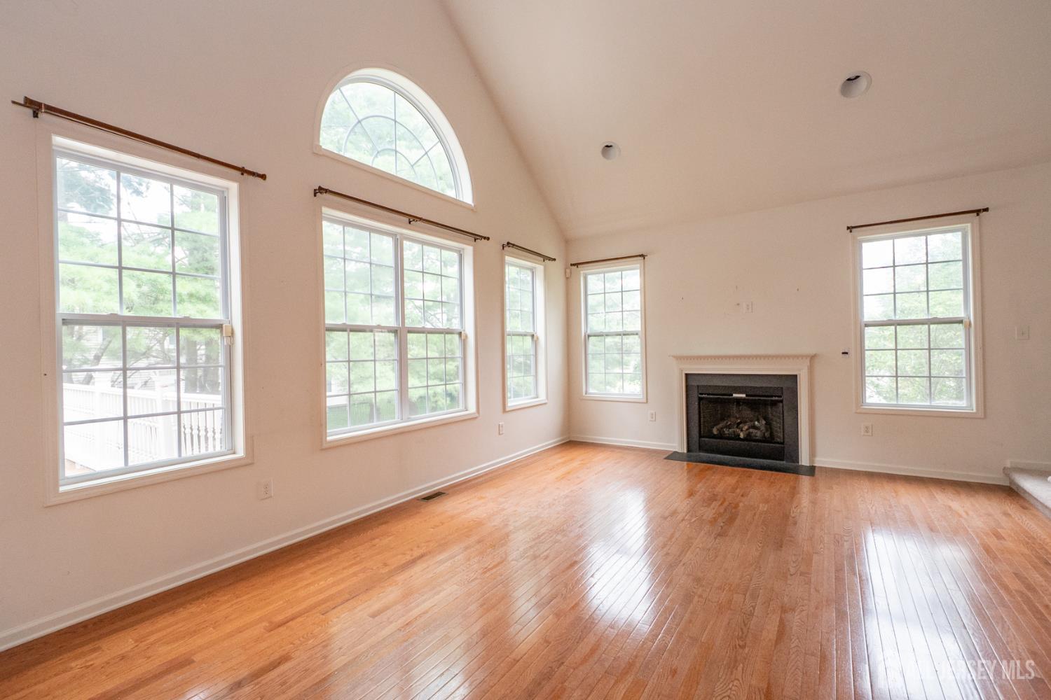 1473 Parillo Court, North Brunswick, NJ, 08902 image 18