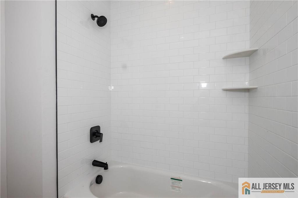 125 Idlewild Road, Edison, NJ, 08817 image 33