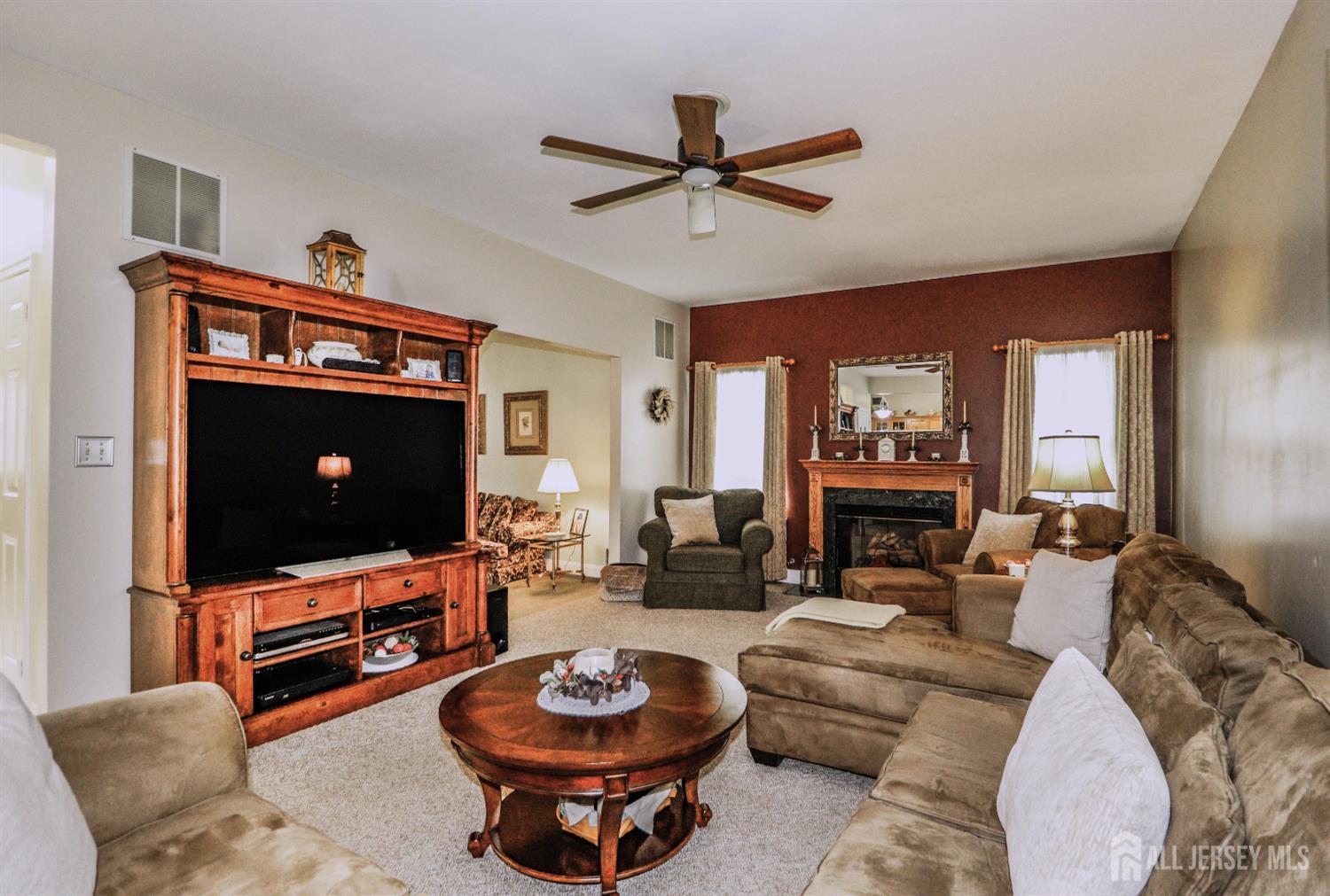 12 Zeller Drive, Franklin Twsp, NJ, 08873 image 21