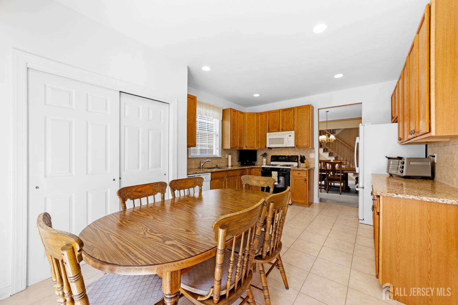 319 Highgate Court, Marlboro, NJ, 07746 image 23